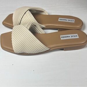Steve Madden Beige Ribbed Slide Sandals